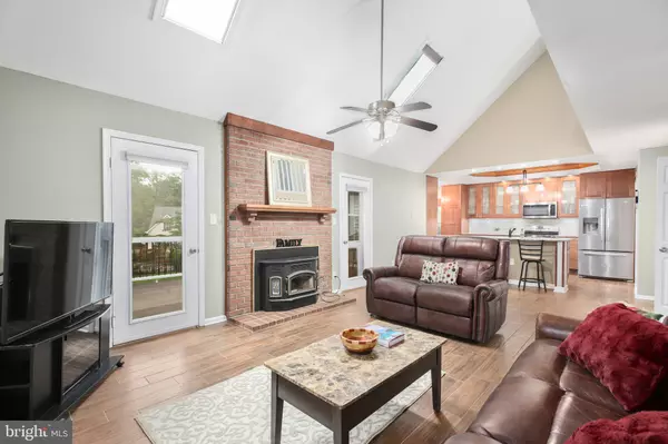 Fredericksburg, VA 22408,10907 PARK RIDGE RD