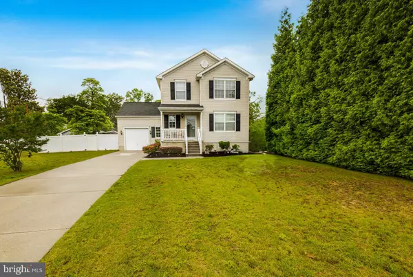 West Deptford, NJ 08093,1372 RILEY AVE