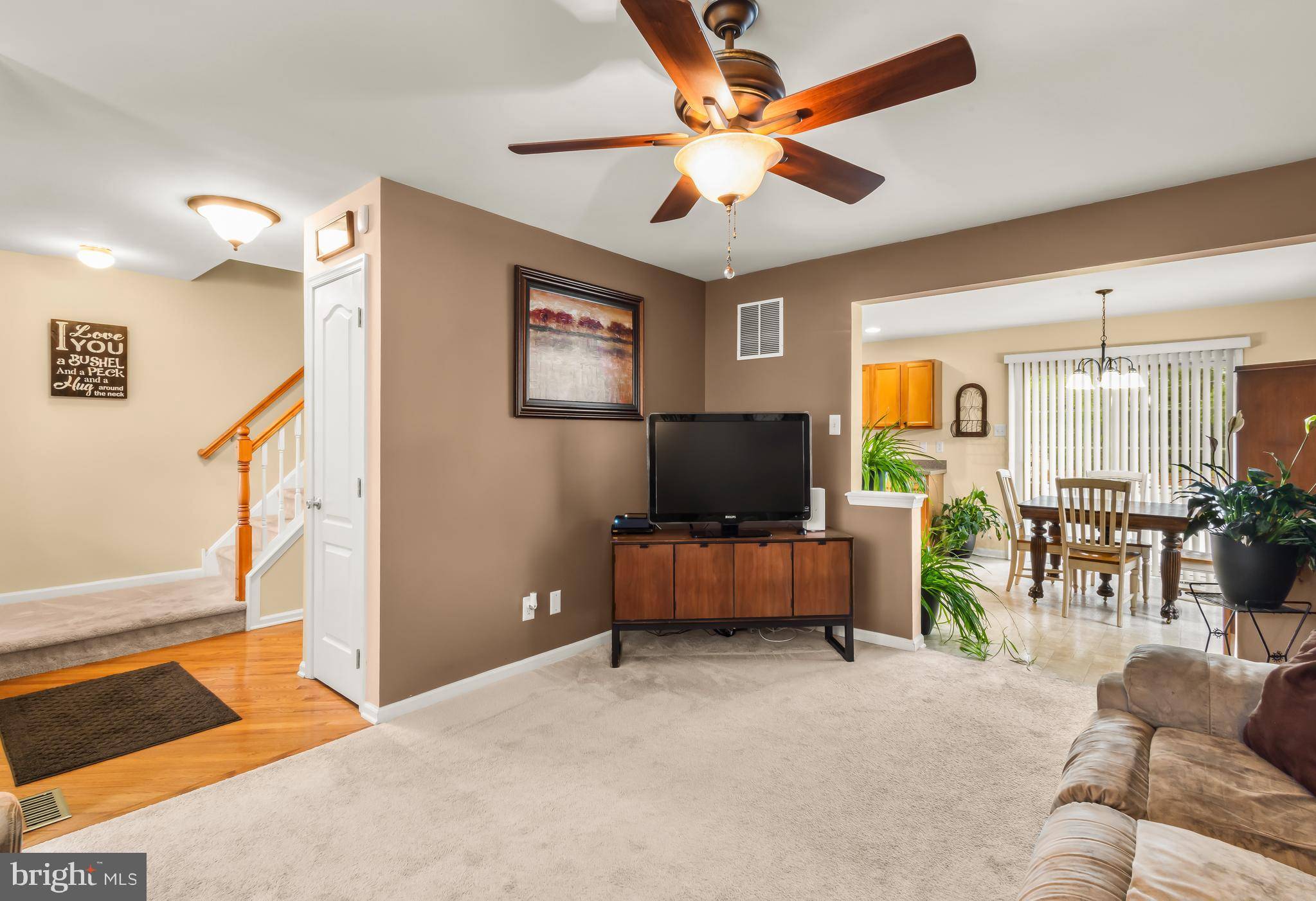West Deptford, NJ 08093,1372 RILEY AVE