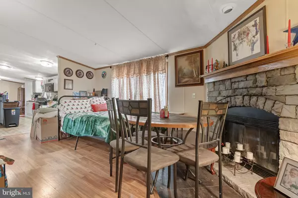 Ephrata, PA 17522,40 ARROWHEAD DR