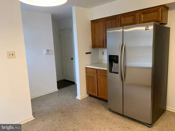 Clementon, NJ 08021,37 BLUE JAY DR