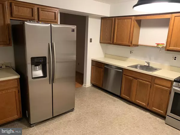 Clementon, NJ 08021,37 BLUE JAY DR