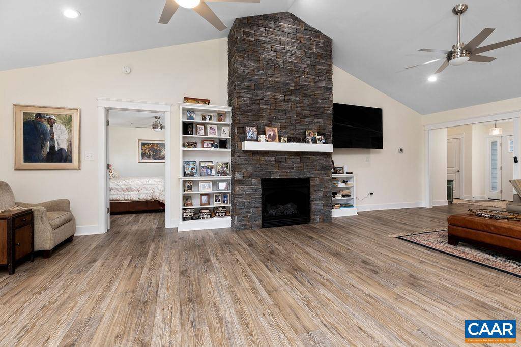 Nellysford, VA 22958,50 PEACH TREE CT