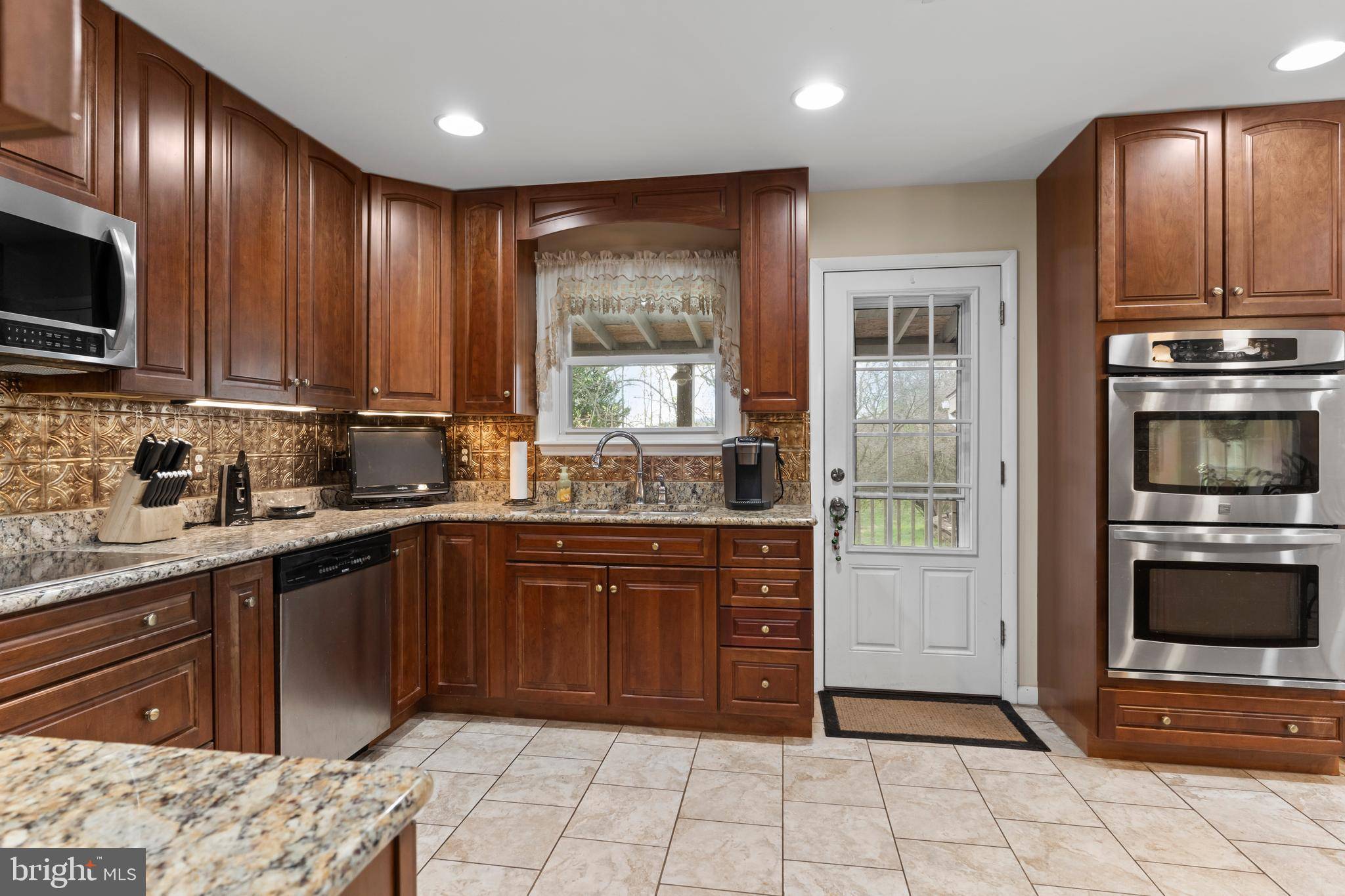 Etters, PA 17319,661 DIANE DR