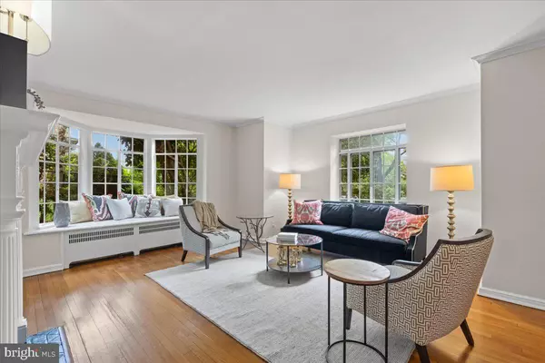 Washington, DC 20016,3721 MASSACHUSETTS AVE NW