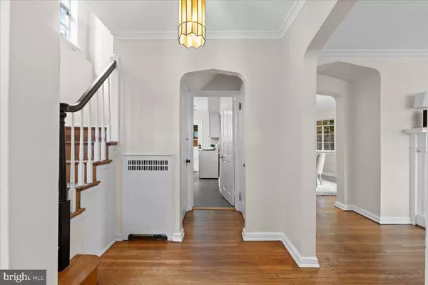 Washington, DC 20016,3721 MASSACHUSETTS AVE NW