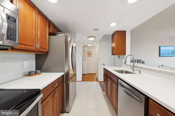 Washington, DC 20009,1700 17TH ST NW #403