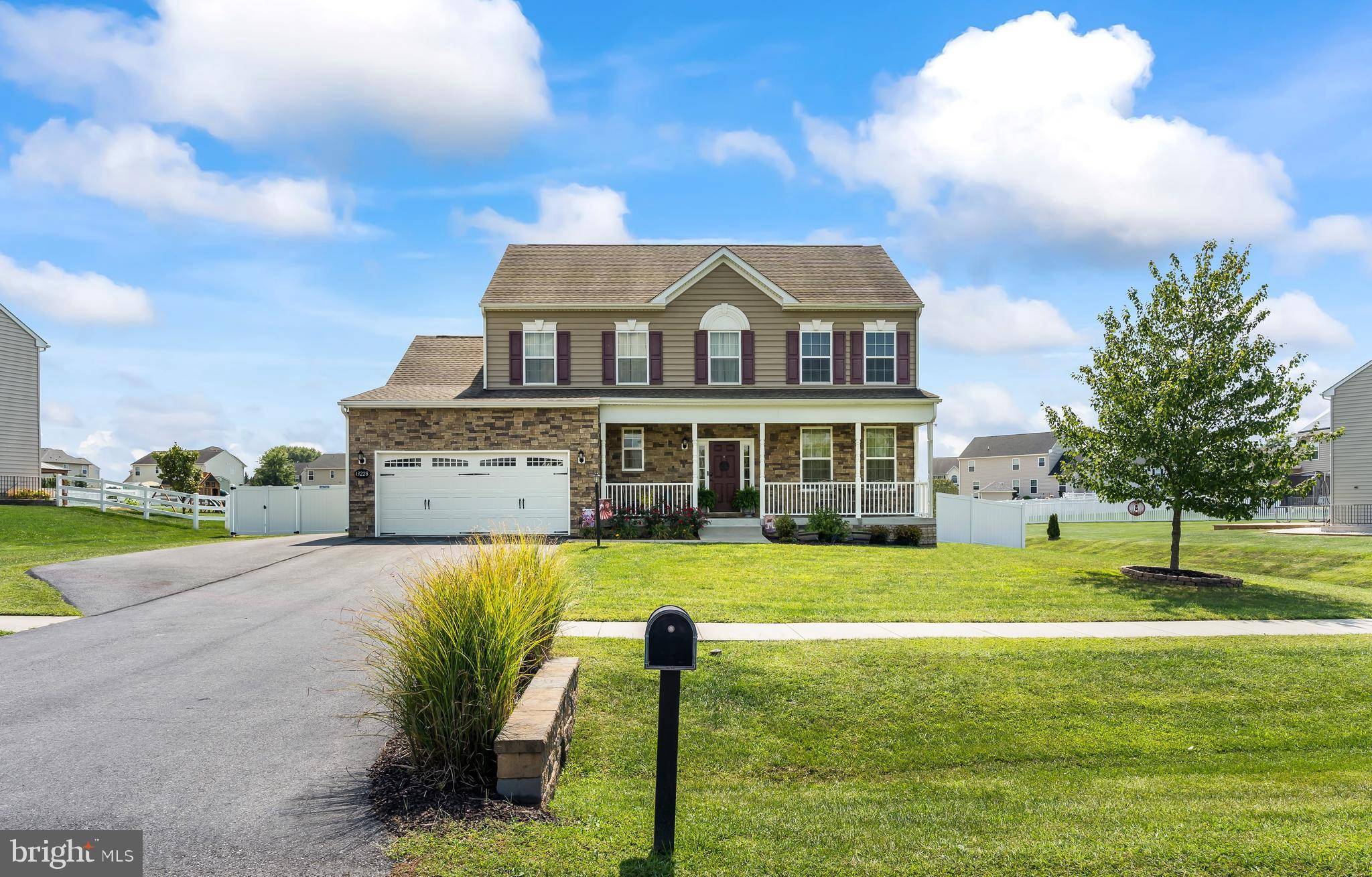 13228 JOHN MARTIN DR, Williamsport, MD 21795