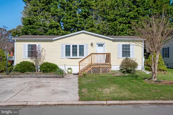 15 ANCHOR WAY DR, Berlin, MD 21811