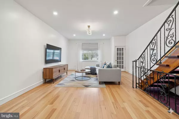 Philadelphia, PA 19147,1201 DICKINSON ST