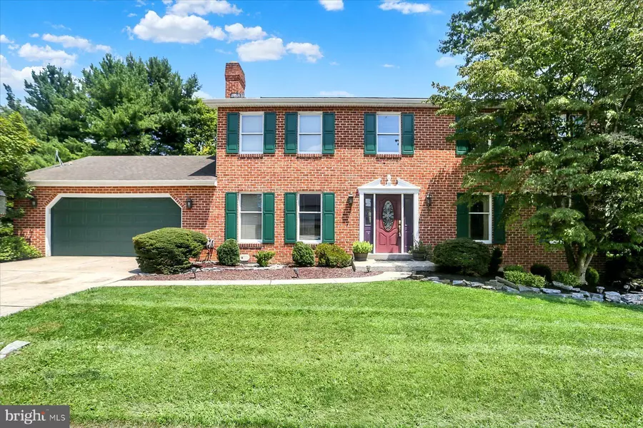 1109 E POWDERHORN RD, Mechanicsburg, PA 17050