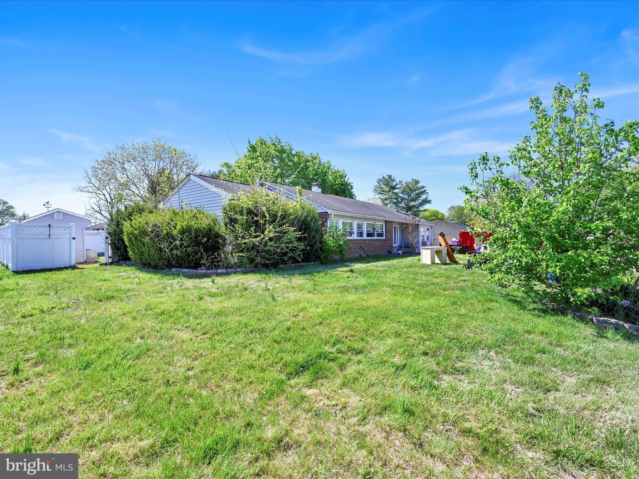 100 NORWOOD LN, Norristown, PA 19401