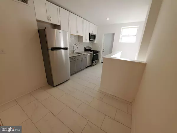 Philadelphia, PA 19143,5412 NORFOLK ST