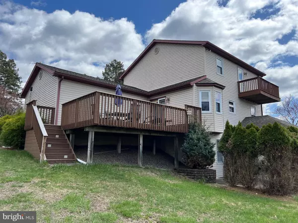 Reading, PA 19605,2812 MOYERS LANE LN