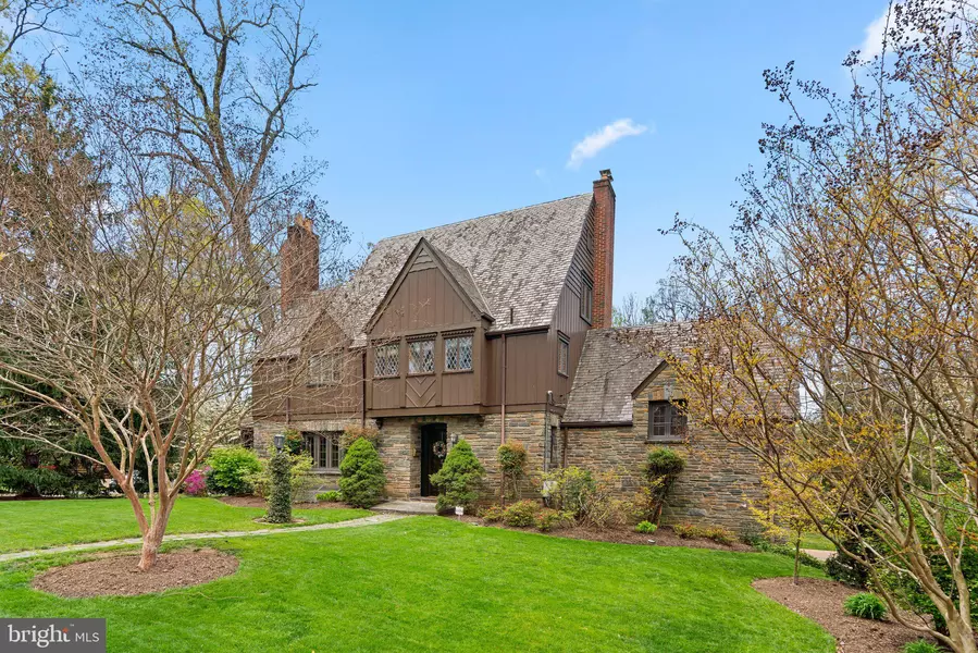 6912 OAKRIDGE RD, University Park, MD 20782