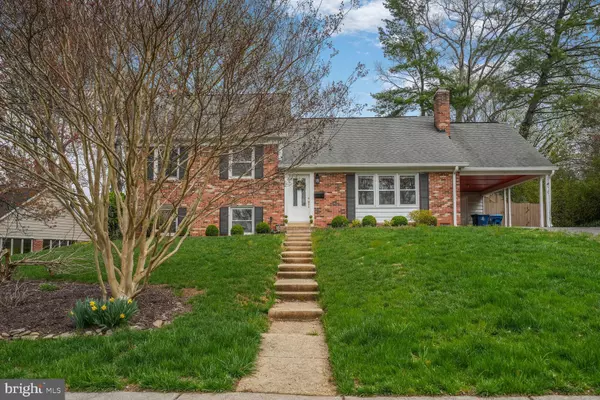 Mclean, VA 22101,1955 FOXHALL RD