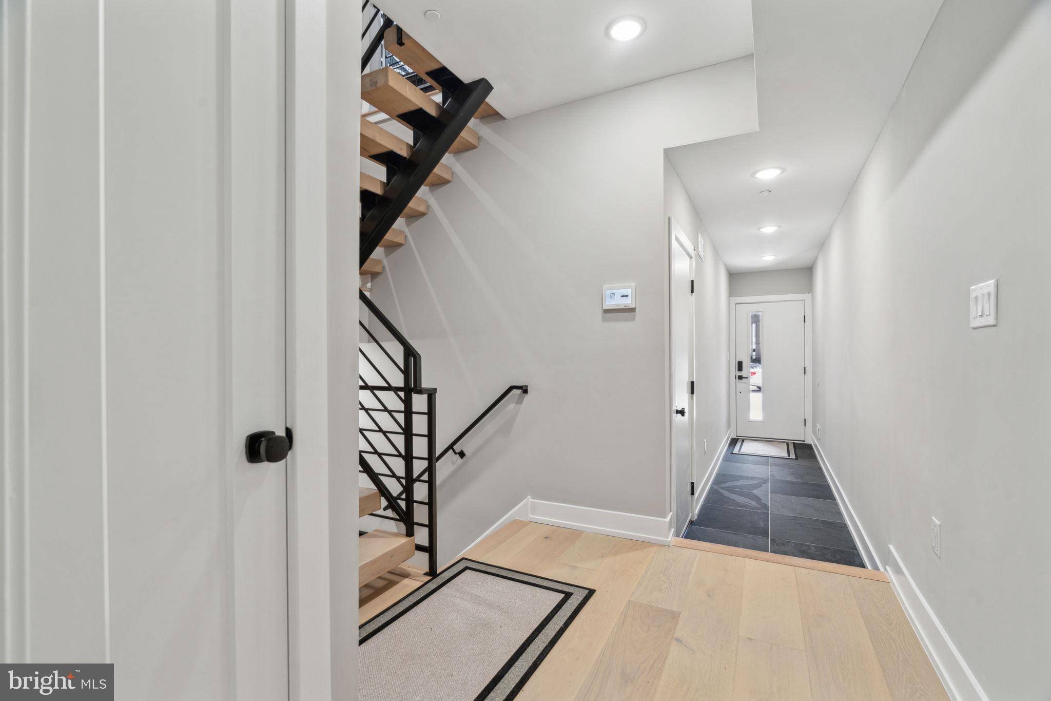 Philadelphia, PA 19147,1440 S FRONT ST