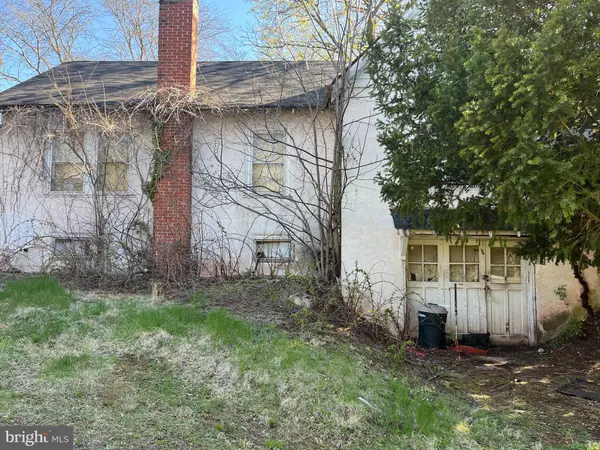 Trappe, PA 19426,105 W 3RD AVE