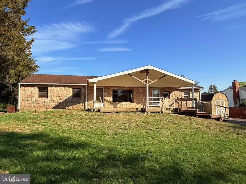 1462 SNELL RD, Pottstown, PA 19464