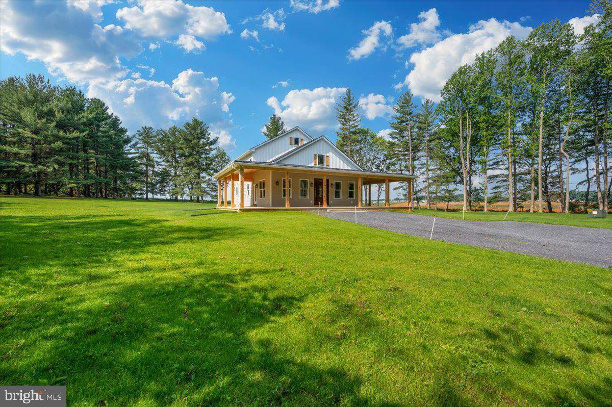 Shenandoah Junction, WV 25442,460 SHADE TREE LANE