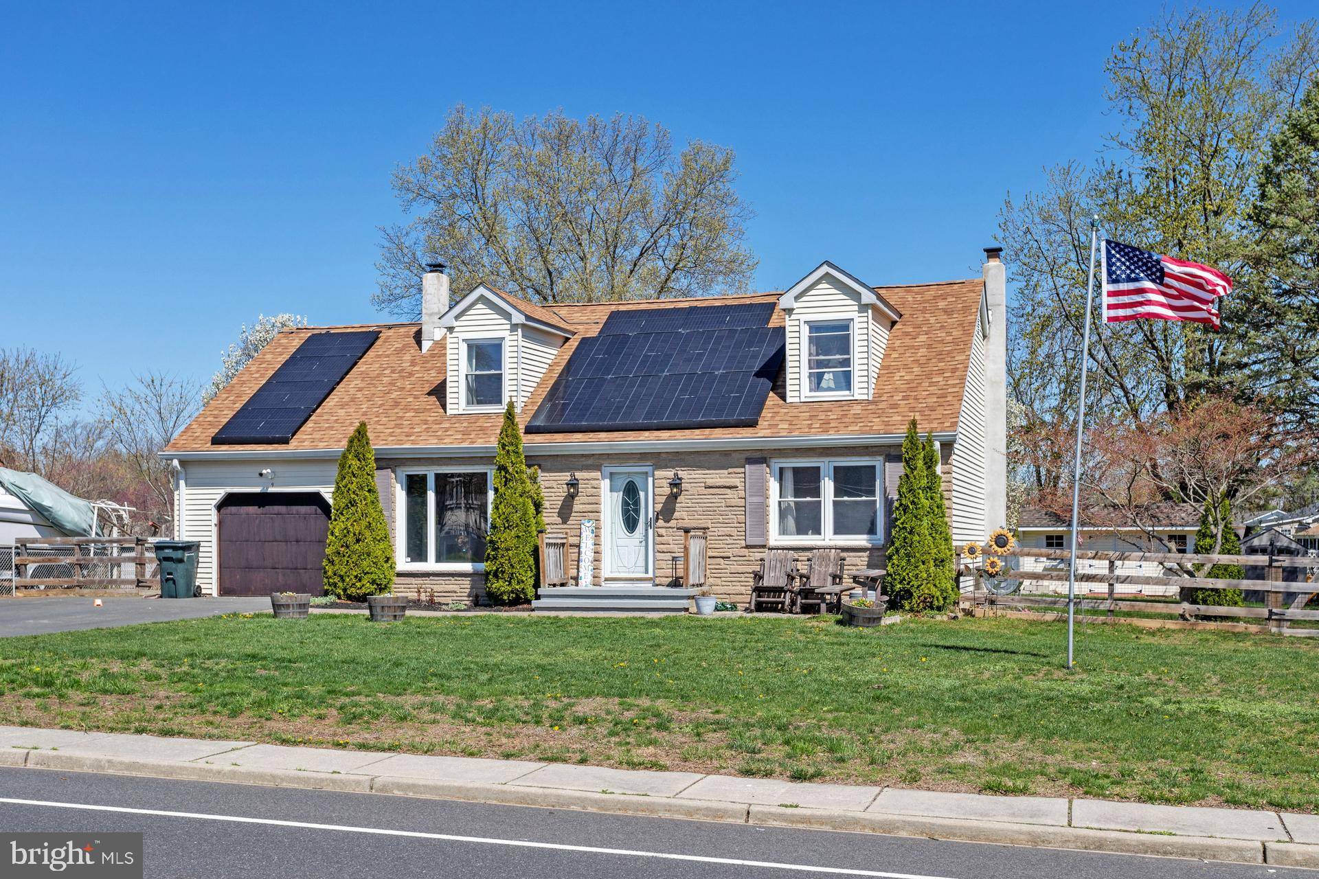 9 HOCKAMICK ROAD, Cookstown, NJ 08511