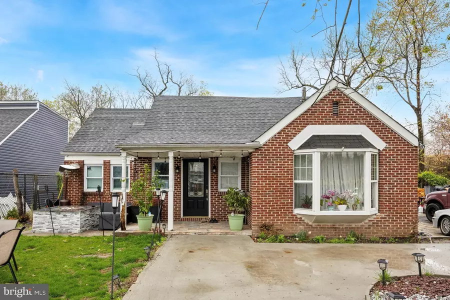 1201 PACIFIC AVE, Bristol, PA 19007