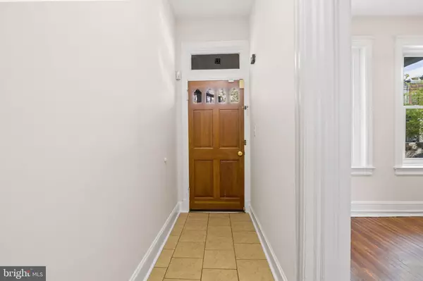 Washington, DC 20001,32 RANDOLPH PL NW