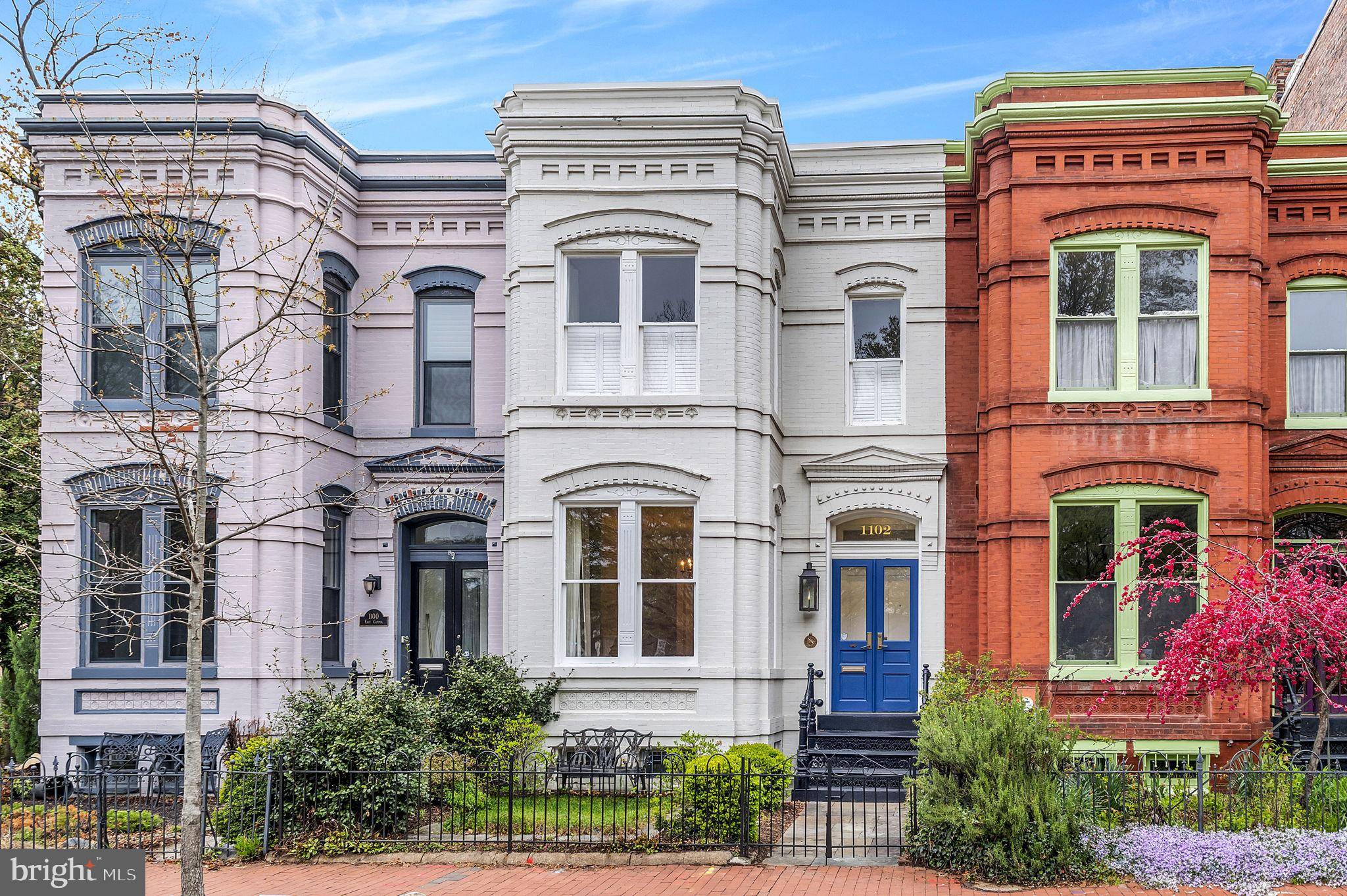 1102 E CAPITOL ST NE, Washington, DC 20002