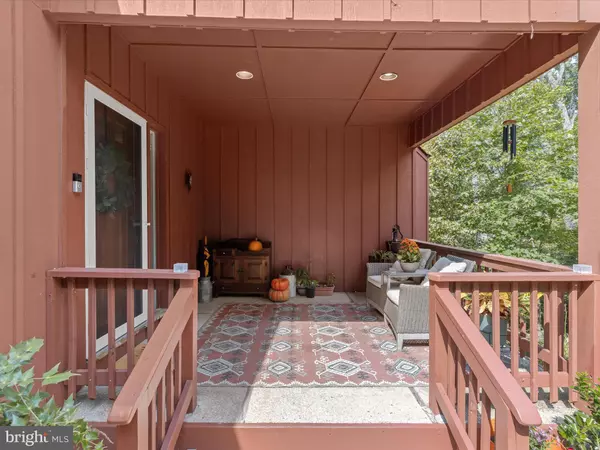 Phoenix, MD 21131,10 LOCHWYND CT