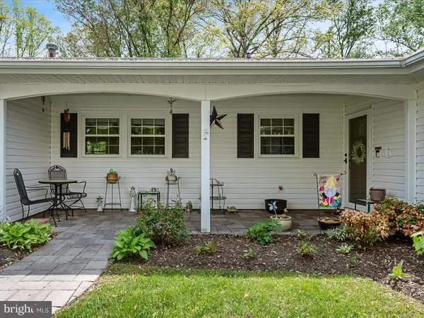 Fairfax, VA 22033,13107 MELVILLE LN