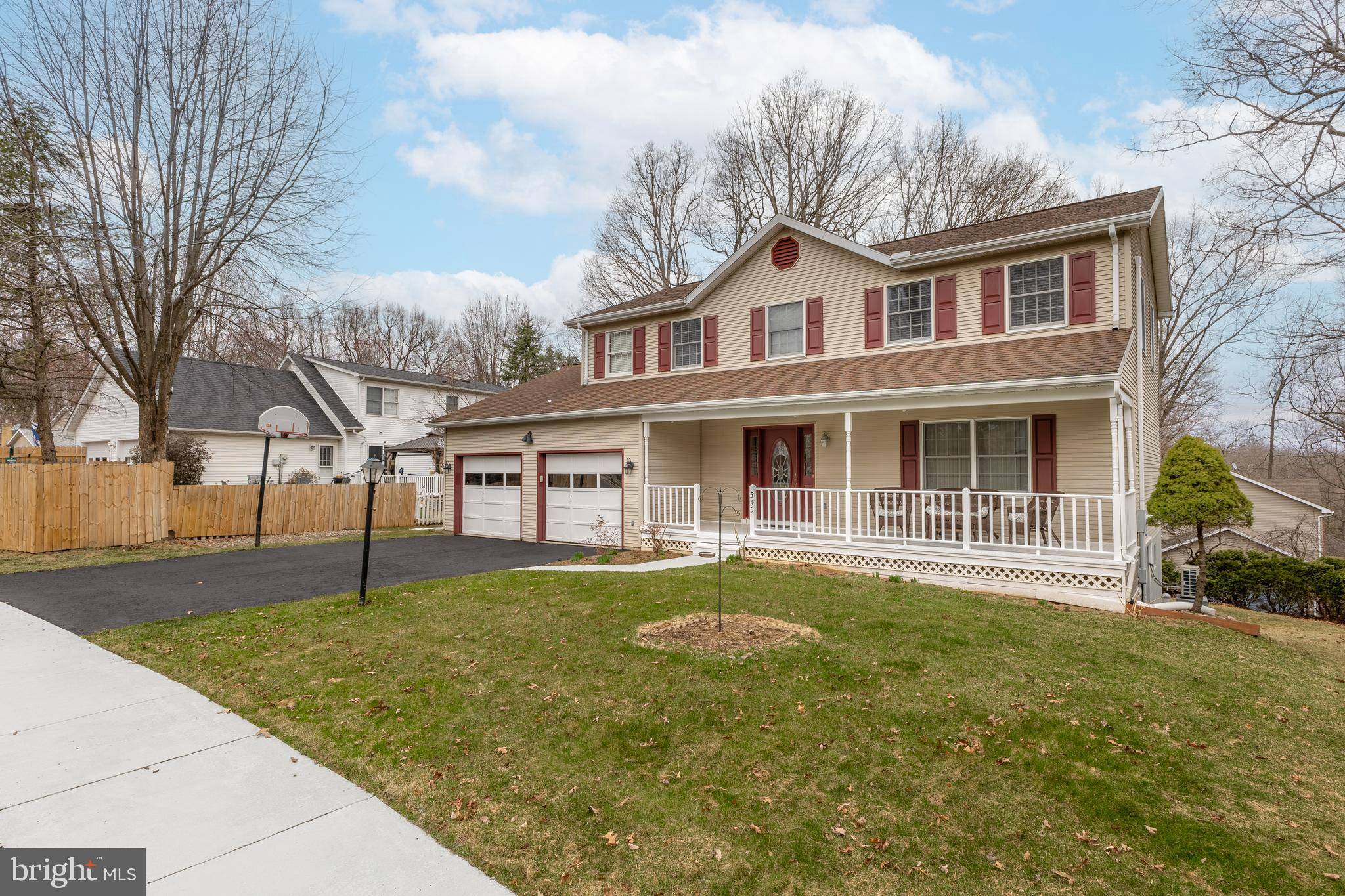 545 MELISSA LN, State College, PA 16803