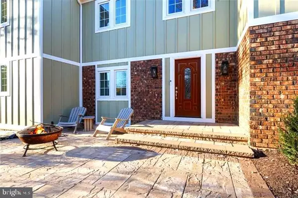 Newtown, PA 18940,6 CATON CIR