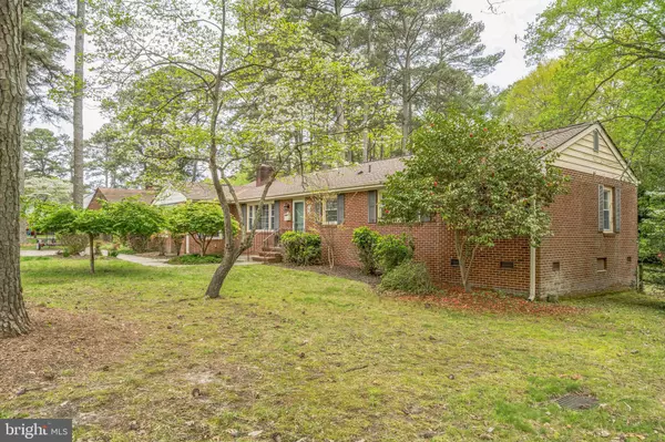 Newport News, VA 23606,115 MISTLETOE