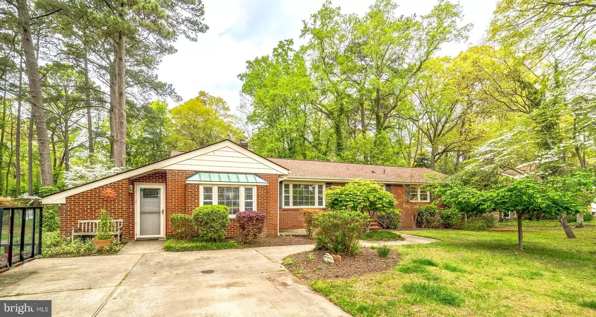 Newport News, VA 23606,115 MISTLETOE