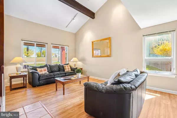 North Potomac, MD 20878,15004 DUFIEF DR