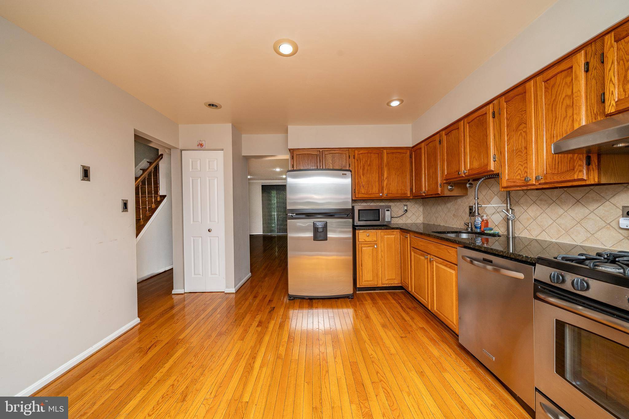 Gaithersburg, MD 20879,89 TRAVIS CT