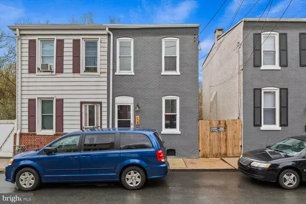 Columbia, PA 17512,638 FAIRVIEW AVE