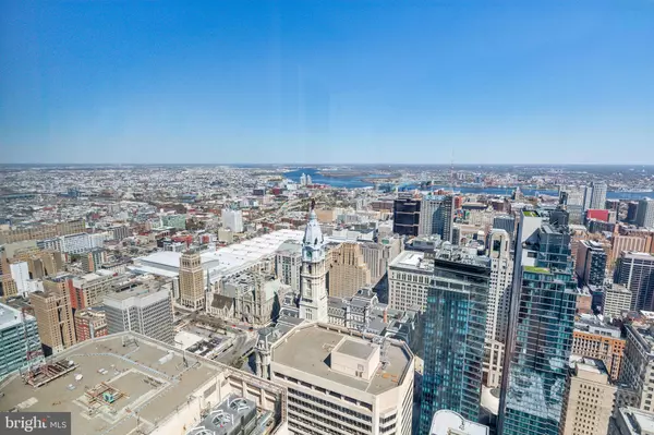 Philadelphia, PA 19102,50 S 16TH ST #5306