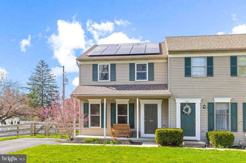 Marietta, PA 17547,129 W APPLE ST