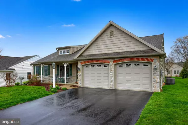 Manheim, PA 17545,421 ROSEWOOD DR