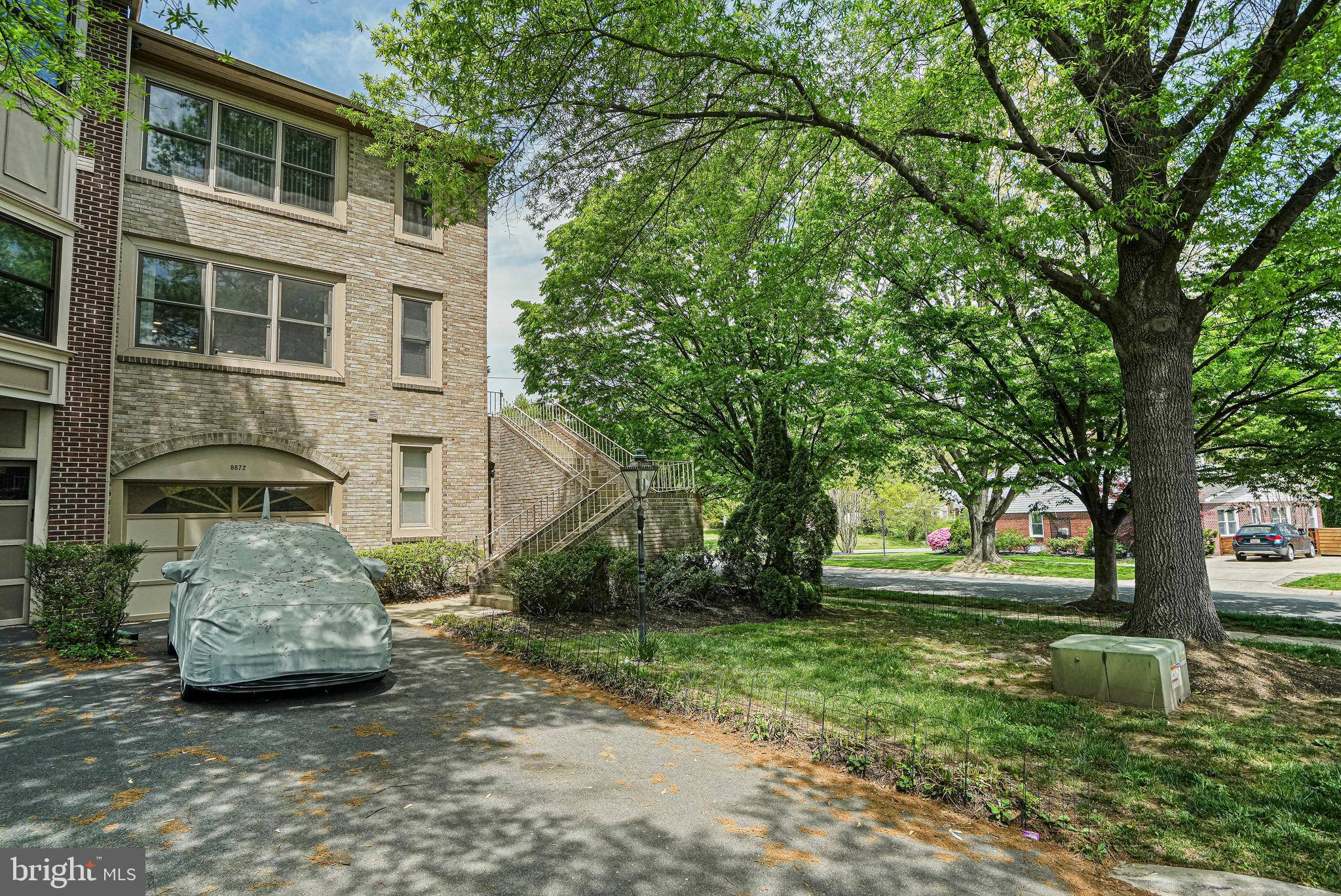 Silver Spring, MD 20910,8872 WOODLAND DR
