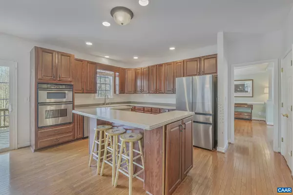 Charlottesville, VA 22901,2212 AMBROSE WAY