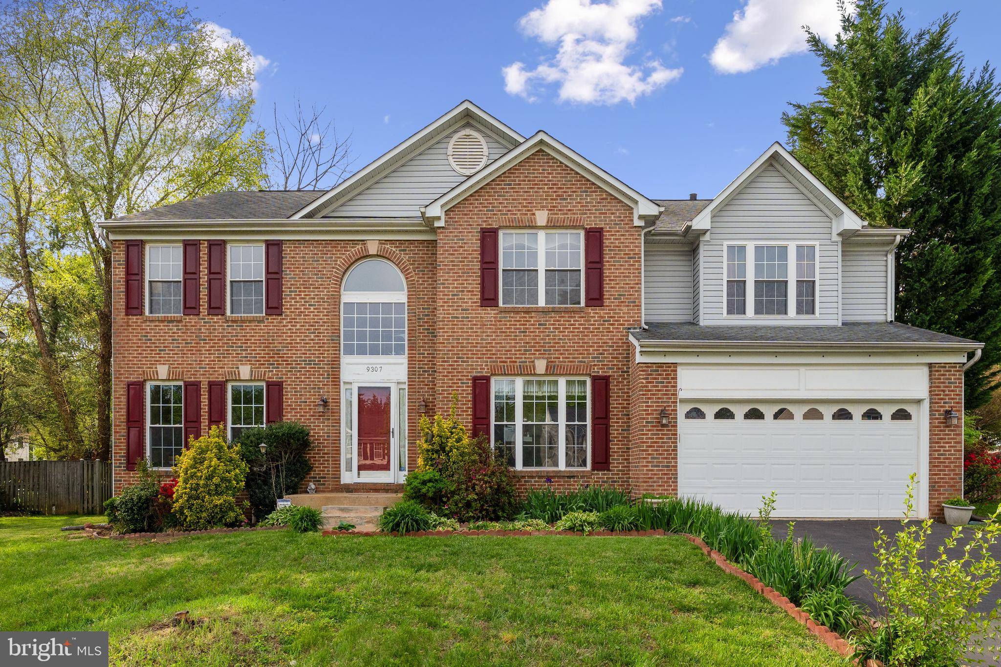 9307 S WHITT DR, Manassas Park, VA 20111
