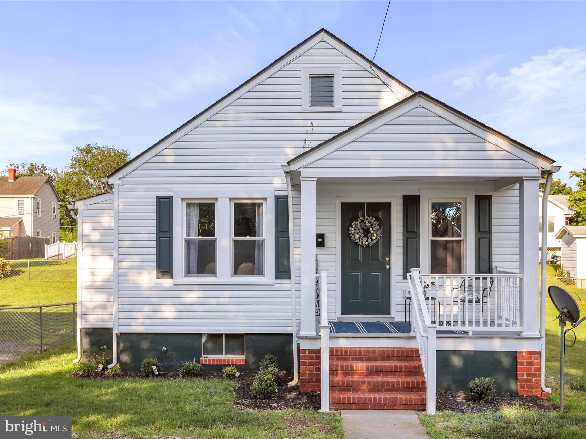 621 NEW AVE, Front Royal, VA 22630