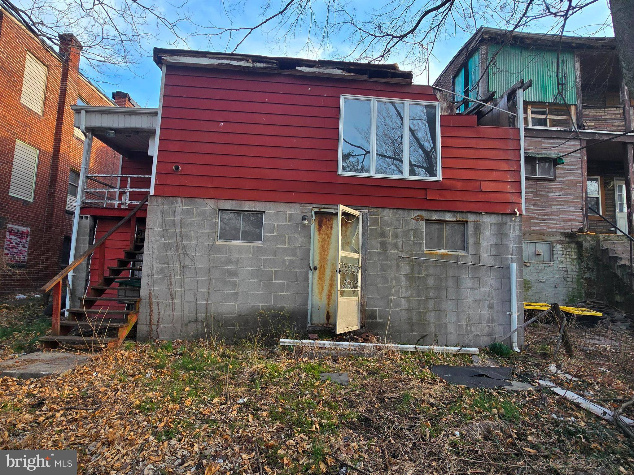 Cumberland, MD 21502,530 COLUMBIA AVE