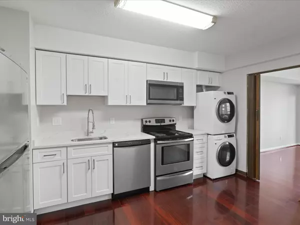 3713 GEORGE MASON #909 W, Falls Church, VA 22041