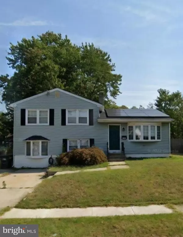 1461 CHESTNUT AVE, Gloucester City, NJ 08030