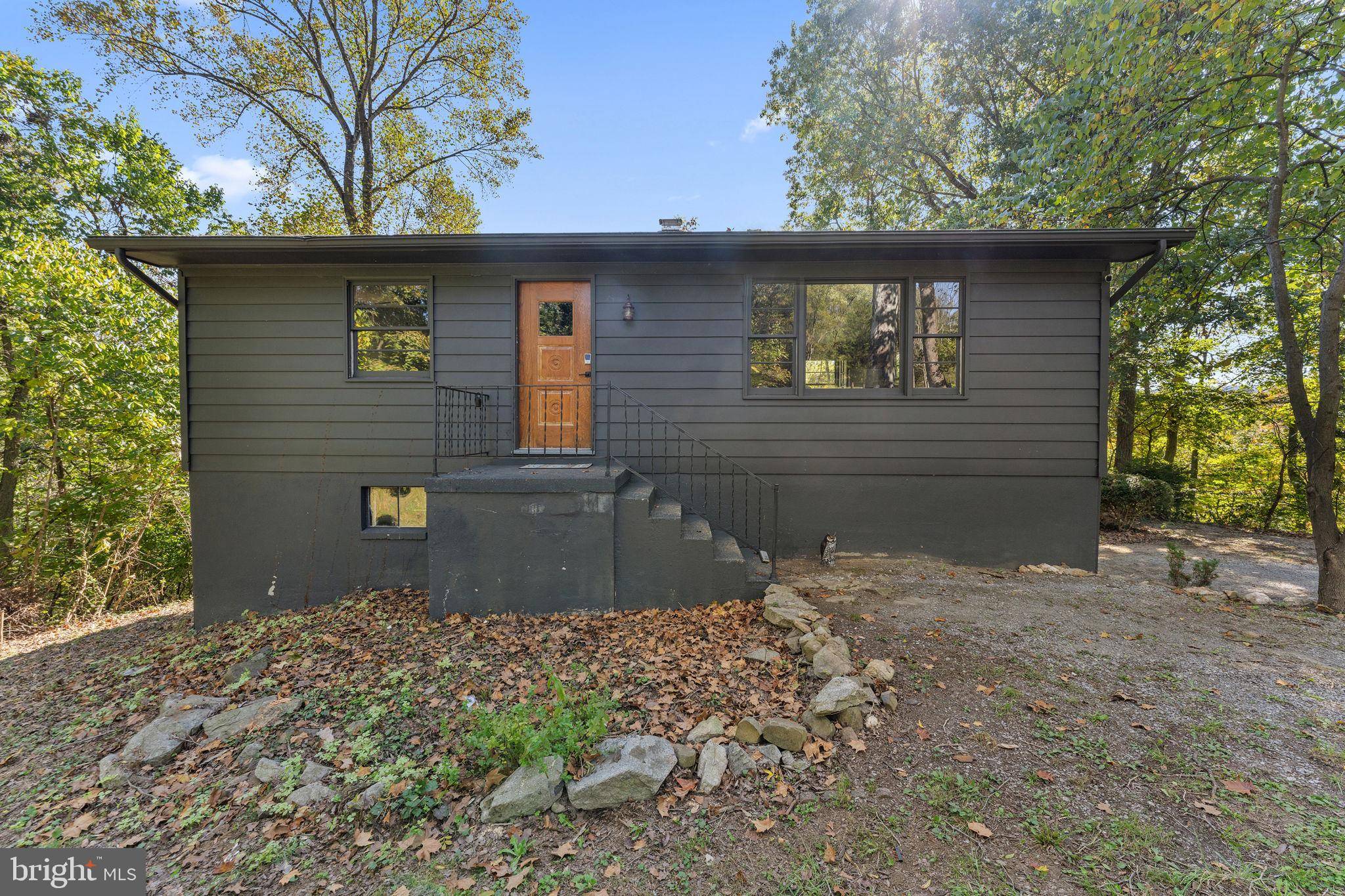 Lovettsville, VA 20180,11332 DUTCHMANS CREEK RD