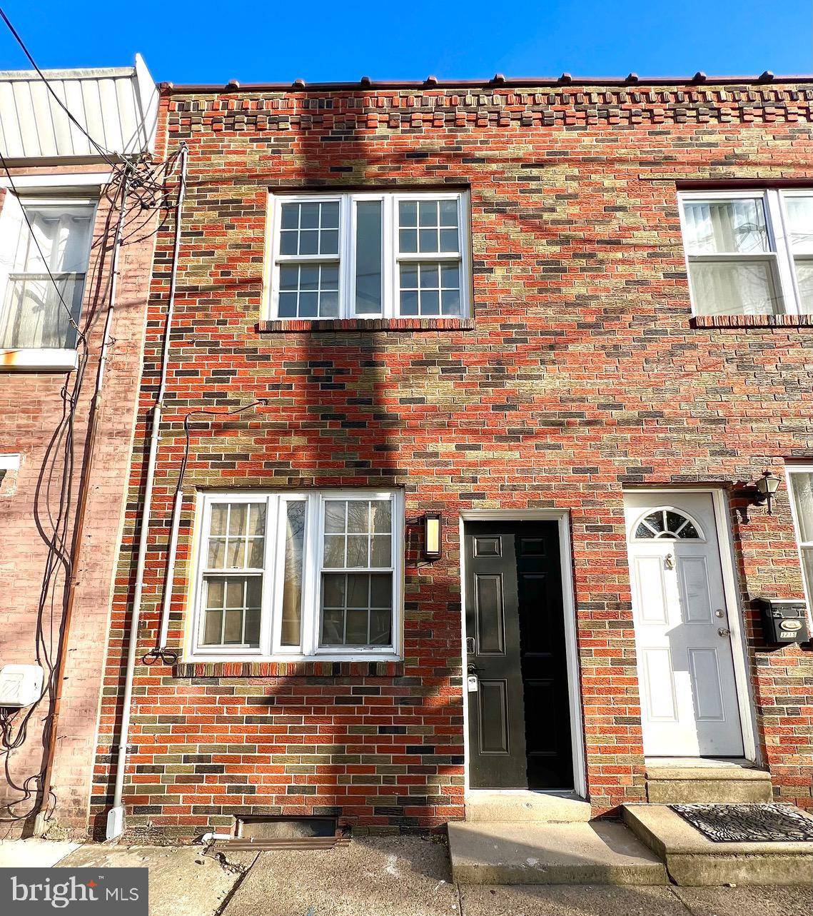 3217 ALMOND ST, Philadelphia, PA 19134