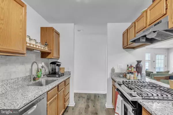 Newark, DE 19702,209 WATERS EDGE DR #20